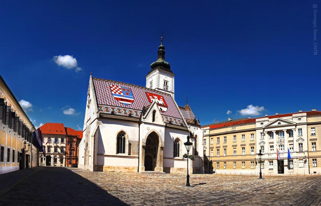 Donos Apartments Zagreb Buitenkant foto